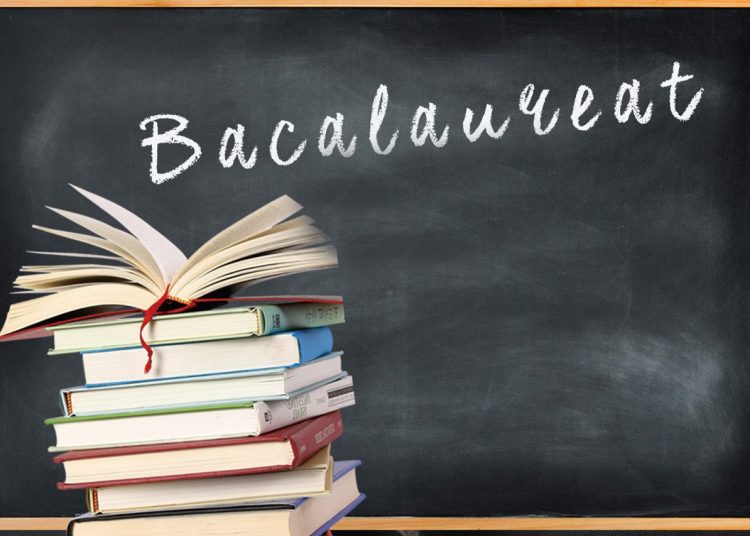 Start Bacalaureat 2026! Elevii alolingvi susțin examenul la limba română
