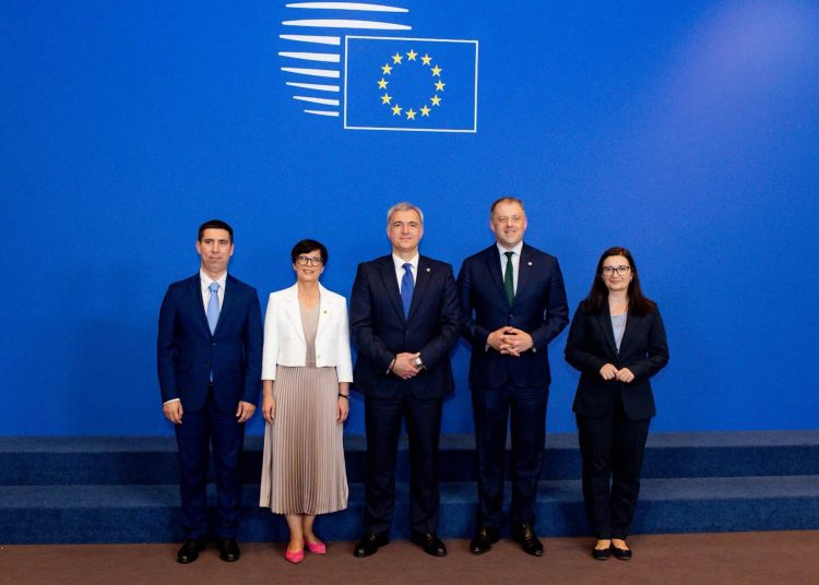 Moldova a deschis negocierile cu UE pentru Clusterul 6 – Relații externe