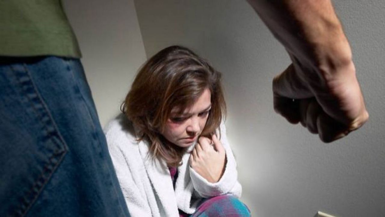 Violența în familie crește în cifre! 90 de sesizări în doar 24 de ore