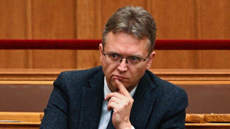 Fostul ministru al Culturii din guvernul lui Viktor Orban a fost reţinut în urma unor acuzaţii de deturnare de fonduri