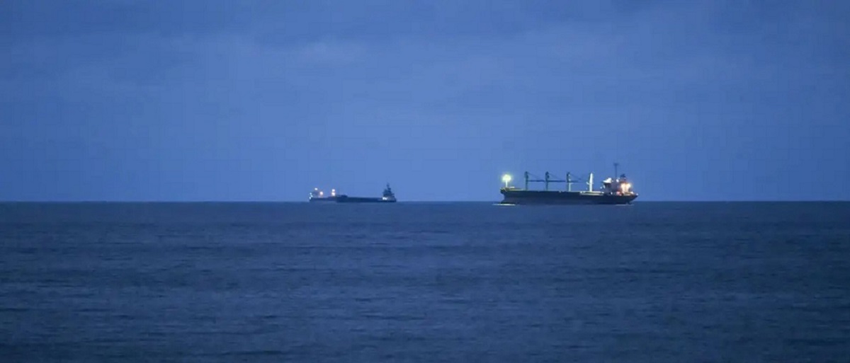 Atac cu drone maritime în Marea Neagră: O navă care se îndrepta spre România, lovită în apropierea Bulgariei
