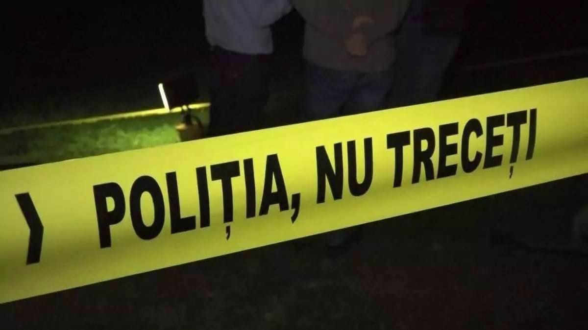 O femeie de 49 de ani, găsită moartă la Florești, după ce a băut cu un vecin