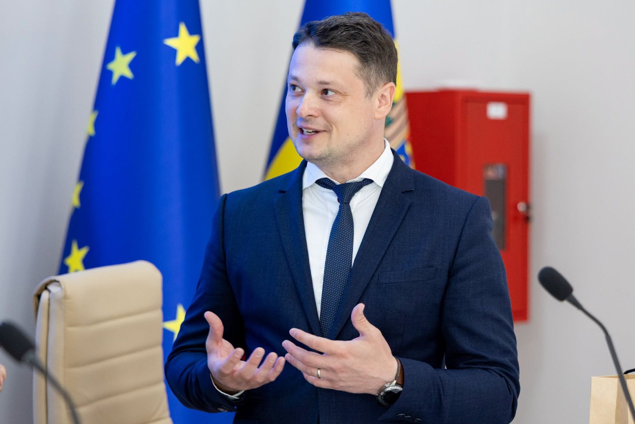 VIDEO // Consultații medicale la distanță pentru locuitorii din sate. Ministerul Sănătății lansează un proiect-pilot