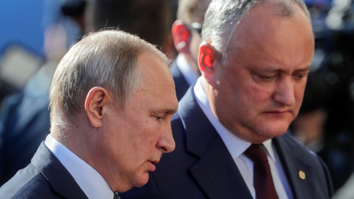 Igor Dodon vorbește la Moscova despre „prietenia” cu Rusia, în timp ce dronele survolează spațiul aerian al Moldovei