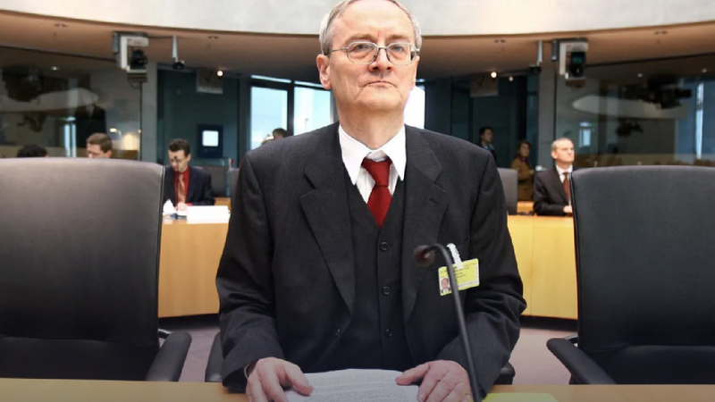 „Scandal de proporții istorice” în Germania: Fostul șef al serviciului de informații externe, arestat pentru spionaj și trădare