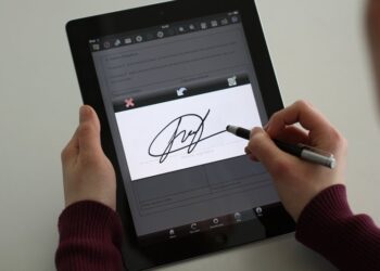 В Молдове вводится усовершенствованная электронная подпись. Она будет доступна с мобильного телефона