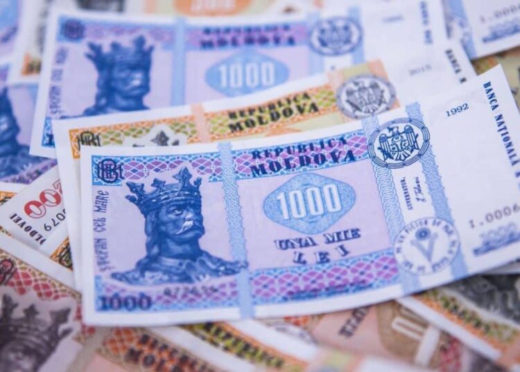 Leul moldovenesc s-a apreciat cu 0,8% în raport cu dolarul SUA, în luna martie