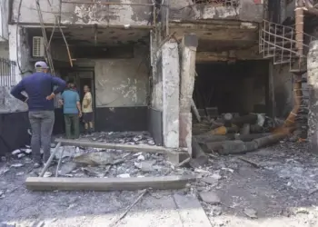 Șase nou-născuți au murit într-un incendiu la un spital din New Delhi. Patronul unității medicale a fugit