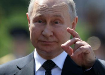Putin vrea să introducă mobilizarea forței de muncă. Planul, dezvăluit de serviciile secrete britanice
