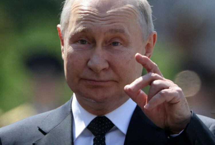 Putin vrea să introducă mobilizarea forței de muncă. Planul, dezvăluit de serviciile secrete britanice