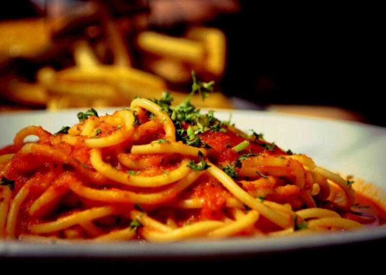 Cum să mănânci făinoase fără să te îngrași / Sfaturi despre cum să incluzi carbohidrații într-o dietă sănătoasă