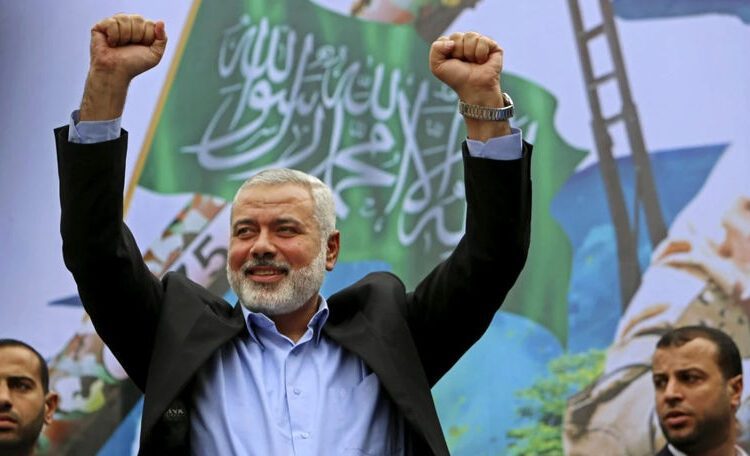 Zece membri ai familiei liderului politic al Hamas, uciși într-un atac israelian