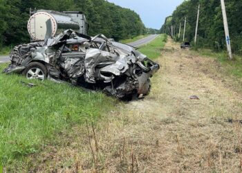 Sfârșit de săptămână tragic. Trei persoane au murit în accidente rutiere, printre care un minor de 17 ani