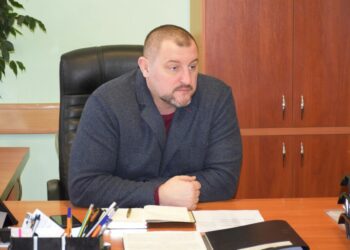Un fost primar declarat trădător în Ucraina a murit în urma unei tentative de asasinat în Rusia