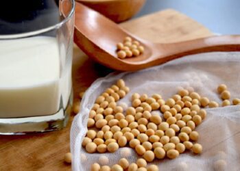 Produsele din soia, bune pentru sănătatea inimii