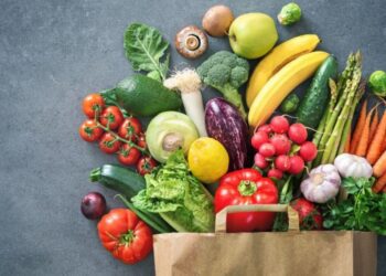 Cum să păstrăm fructele și legumele proaspete pentru mai multe zile. Trucuri de la specialiști pentru a evita risipa alimentară