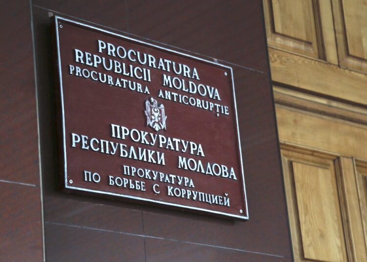 Procuratura Anticorupție rămâne fără 10 procurori