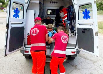 Peste 100 de agresiuni asupra medicilor de pe ambulanță, înregistrate de la începutul anului