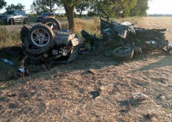 FOTO | Tragedie la Taraclia. Un copil de opt ani și tatăl acestuia au decedat într-un grav accident