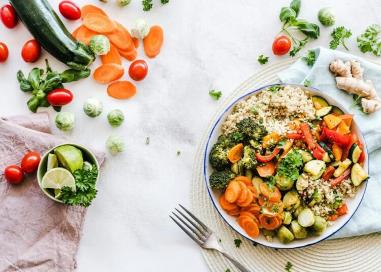 În plină caniculă, nutritioniștii ne dezvăluie ce alimente ne ajută să nu ne fie afectată inima