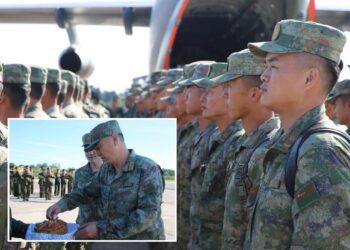 Sute de soldați chinezi au aterizat în Belarus și au fost primiți cu pâine și sare: „Antrenamente antiteroriste!”