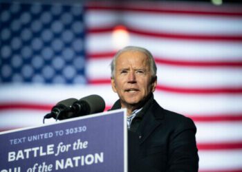 Joe Biden, tot mai presat privind retragerea. Cine sunt democrații de la vârful partidului care îi cer să iasă din cursa prezidențială