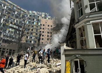 Țările NATO vor ajuta Ucraina să-și consolideze apărarea aeriană după atacul rusesc de la Kiev