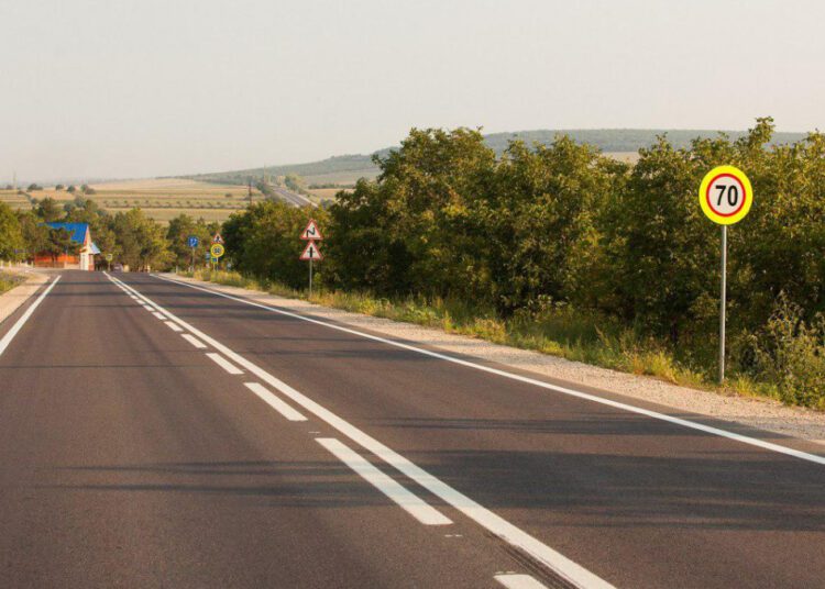 300 de kilometri de drumuri regionale vor fi reparate