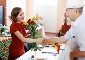 VIDEO | Sală arhiplină la întâlnirea cu Maia Sandu. Locuitorii din raionul Drochia au avut un mesaj ferm către președintă