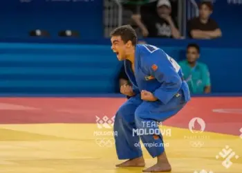 Vești bune de la Paris. Adil Osmanov aduce R. Moldova a doua medalie de bronz
