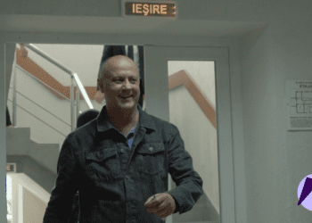 VIDEO | Reținut, dar vesel. Șeful Biroului Vamal Nord, Nicolae Mazanca, nu își recunoaște vina