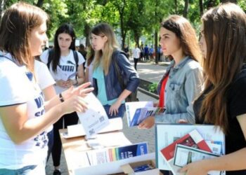 La Bălți are loc târgul universităților din România