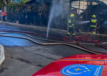 Un bărbat de 58 de ani a ars în casă