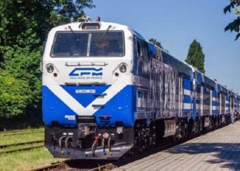 Angajații CFM nu și-au ridicat salariile din aprilie. Sindicatele cer intervenția premierului