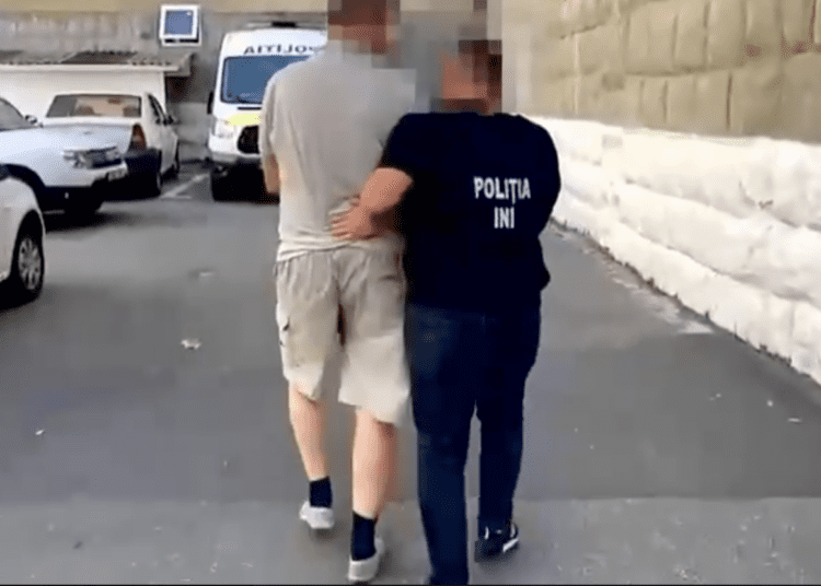 VIDEO // Un cetățean israelian, tras pe sfoară de un bărbat din Chișinău. L-a lăsat fără 13.000.000 de lei