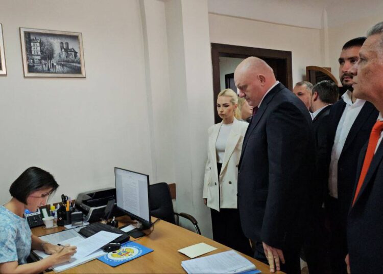 Vasile Bolea – candidatul blocului „Victorie”. Fugarul Șor îi promite toată susținerea