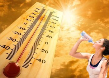 Canicula continuă și astăzi. Sunt posibile ploi de scurtă durată