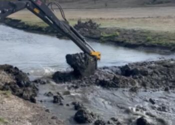 Barajele construite ilegal pe cursul râului Ialpugel, demolate