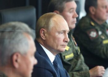 Putin vrea să îi trimită pe front pe cei care tocmai au obținut cetățenia rusă