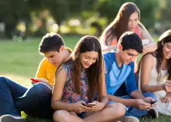 134 mii de tineri cu vârsta de până la 34 de ani sunt inactivi: Nu muncesc și nu studiază