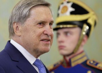 Moscova nu este pregătită deocamdată să poarte convorbiri de pace cu Ucraina, spune Kremlinul