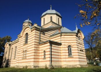 Maia Sandu donează un premiu în valoare de 25 000 de euro pentru reconstrucția unei biserici