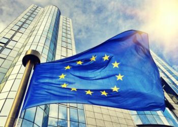 Bruxellesul consideră că extinderea UE este esenţială pentru garantarea păcii în Europa