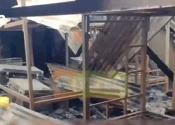 Incendiu la o școală din Kenya: 17 elevi au murit, iar 14 sunt internați cu arsuri grave