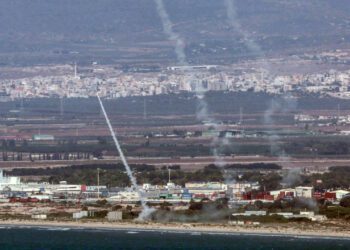 Șefii diplomaţiilor din Egipt, Irak şi Iordania: „Israelul împinge regiunea către un război total”