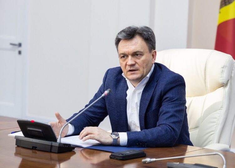 Dorin Recean: Evitați deplasările neesențiale! Toate serviciile sunt mobilizate și intervin în localitățile unde plouă torențial