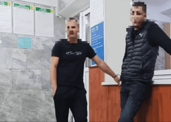 VIDEO | Vor face închisoare pentru furtul a trei mii de lei. Doi tineri din capitală, reținuți