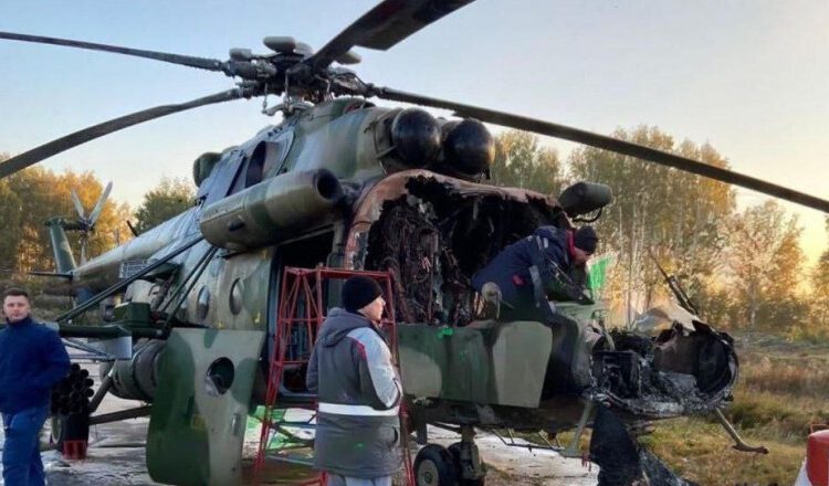 VIDEO | Doi elevi din Rusia au dat foc unui elicopter militar, după ce un necunoscut le-a promis 20.000 de dolari. Este al doilea incident
