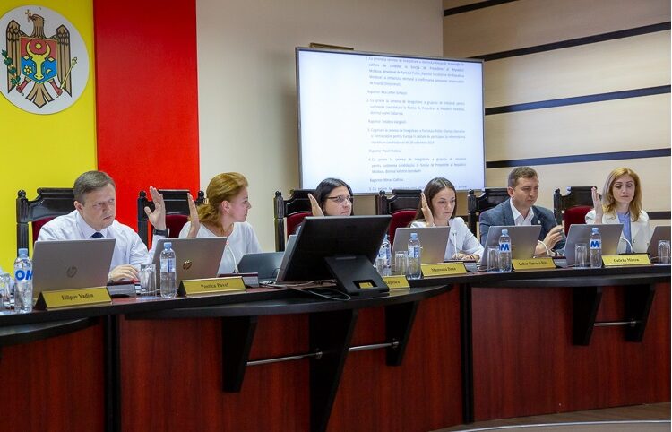 CEC inițiază controlul finanțării a 5 partide și a campaniei electorale a Victoriei Furtună