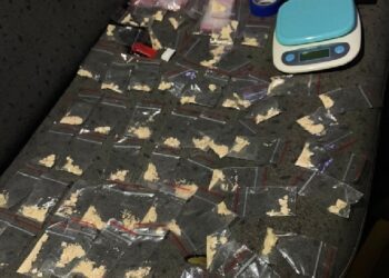 VIDEO | Captură de droguri de peste două milioane de lei. Patru persoane din Chișinău și Bălți, reținute